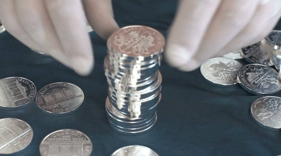 What Is the Difference Between Silver Coins and Silver Bullion